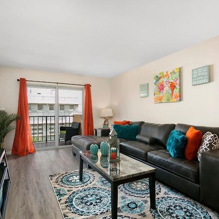 2 Bedroom 2 Bath With Patio On 11Th Collins Ave Miami Beach Exterior foto