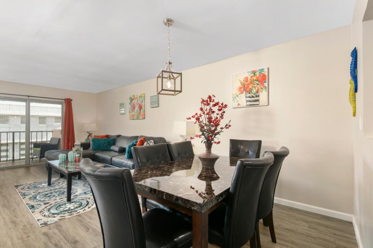 2 Bedroom 2 Bath With Patio On 11Th Collins Ave Miami Beach Exterior foto